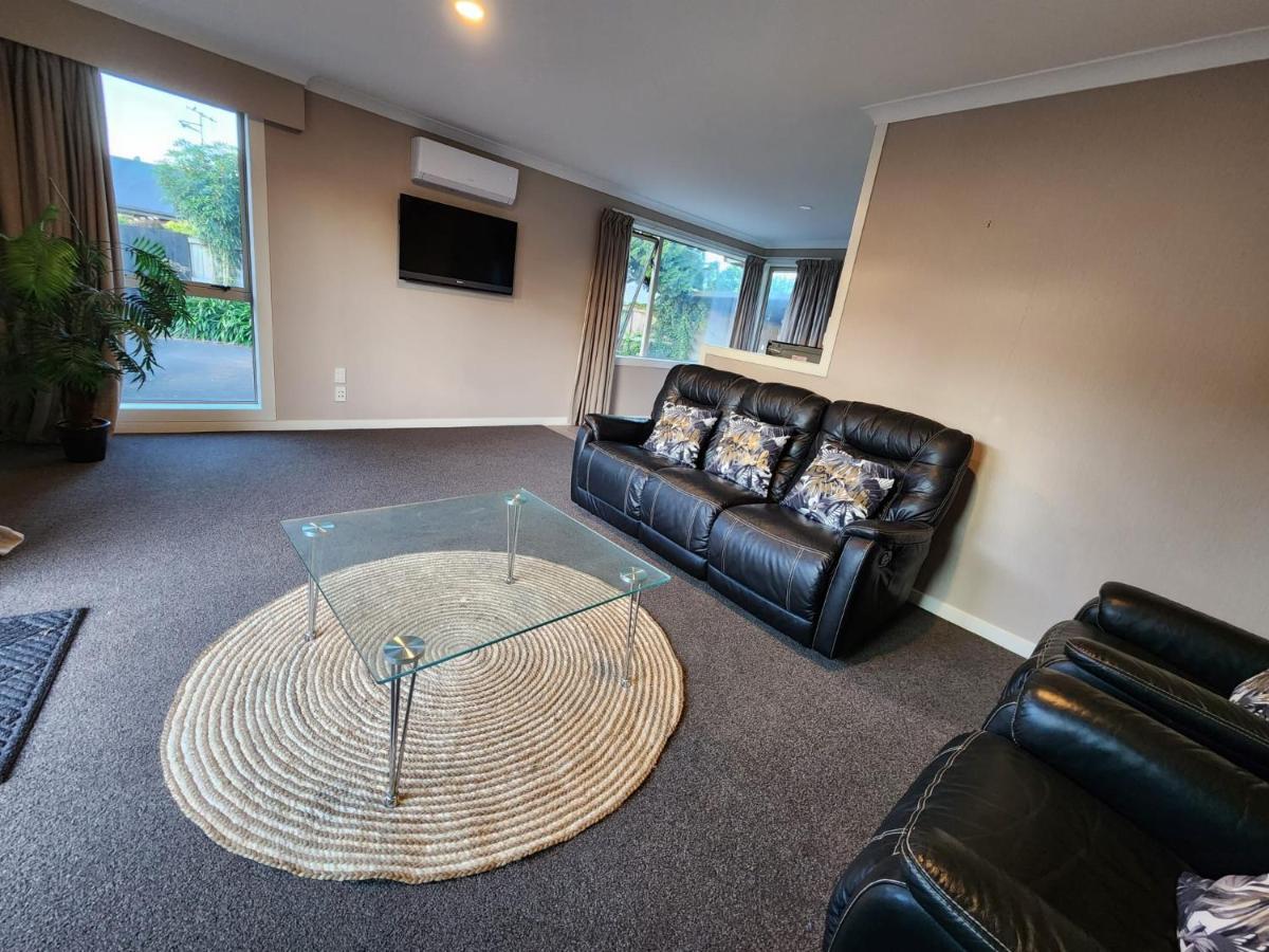 Apartament Endeavour Adventures Hamilton Zewnętrze zdjęcie
